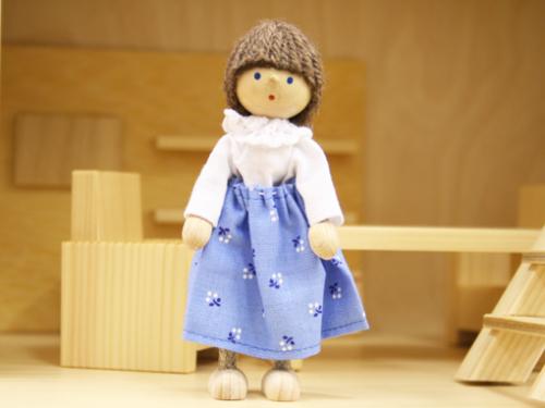 木のおもちゃ カルテット / ドールハウス用ミニチュア人形-お母さん