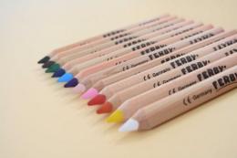 色鉛筆 ファルビー「12色セット」(白木)|ファルビー リラ社(ドイツ)