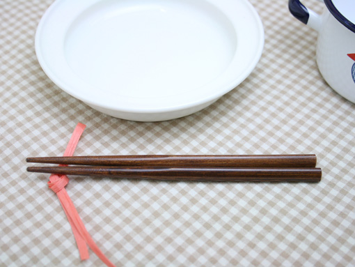 カルテットオリジナル|わかすぎの食育実践から生まれた　こどもの三角箸(16cm)