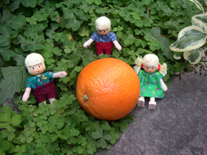 ドイツのおもちゃで遊ぼう　アンネドーレ・クレーブス　AK　人形とその世界